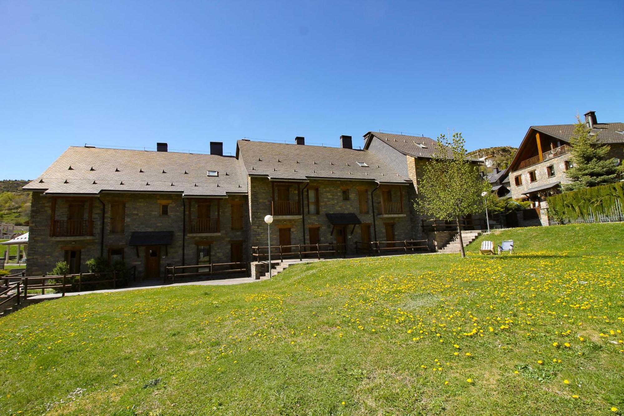 Villa Nuria Tramacastilla de Tena Eksteriør billede
